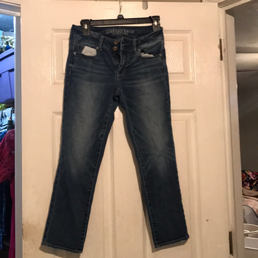 American eagle capris. Size 4 no flaws.